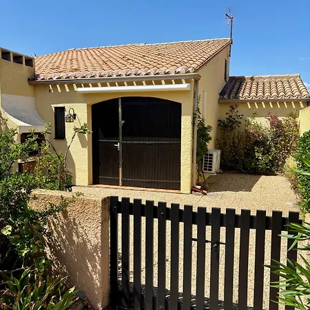 Agreable Maison Au Calme - Terrasse- Parking Prive - 4cap56 *