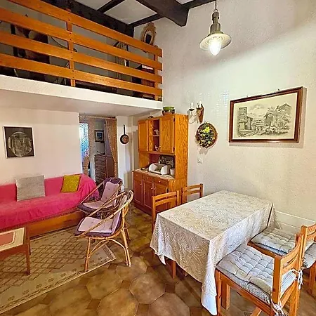 Agreable Maison Au Calme - Terrasse- Parking Prive - 4cap56