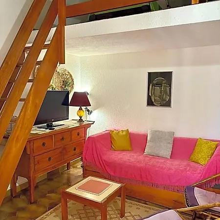 Apartamento Agreable Maison Au Calme - Terrasse- Parking Prive - 4cap56 *